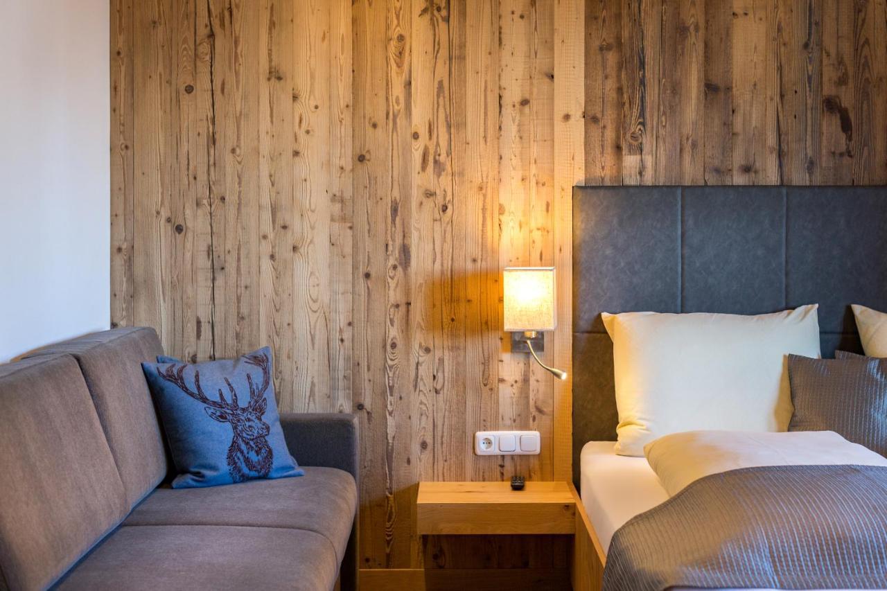 Das Gruenholz Aparthotel Mühlbach am Hochkönig Esterno foto
