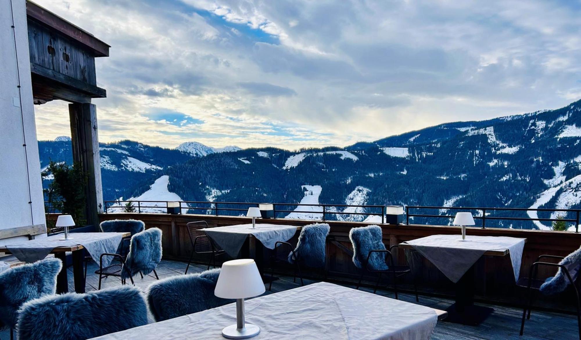 Das Gruenholz Aparthotel Mühlbach am Hochkönig Esterno foto