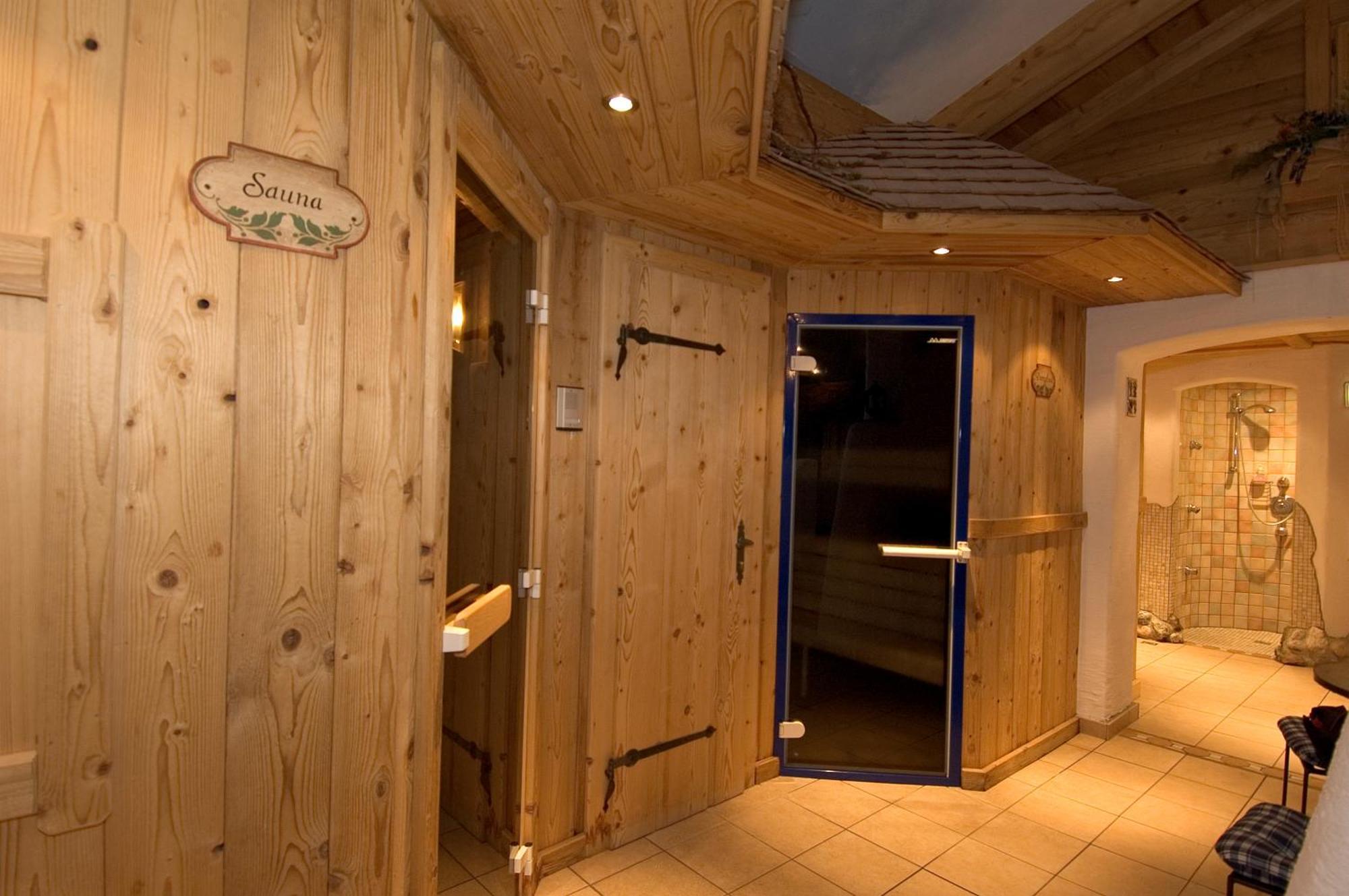 Das Gruenholz Aparthotel Mühlbach am Hochkönig Esterno foto