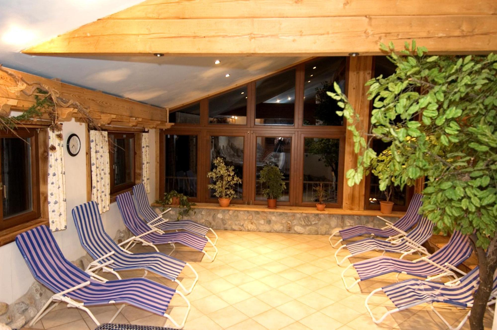 Das Gruenholz Aparthotel Mühlbach am Hochkönig Esterno foto