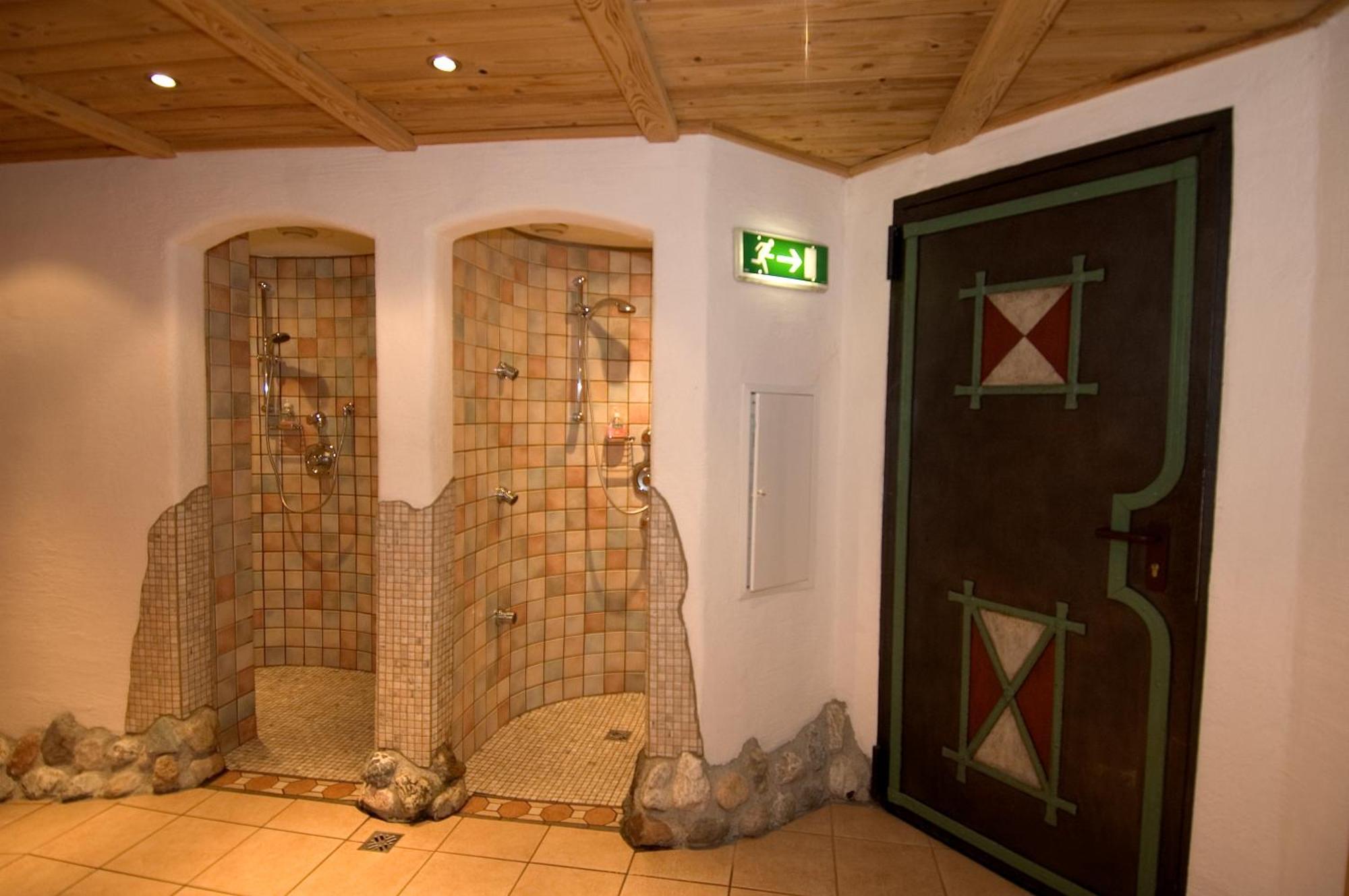 Das Gruenholz Aparthotel Mühlbach am Hochkönig Esterno foto