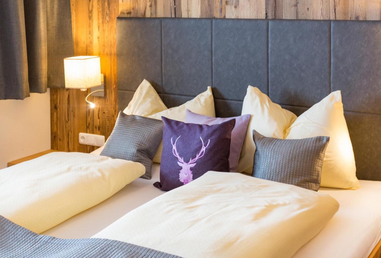 Das Gruenholz Aparthotel Mühlbach am Hochkönig Esterno foto