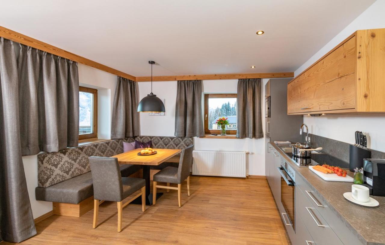 Das Gruenholz Aparthotel Mühlbach am Hochkönig Esterno foto