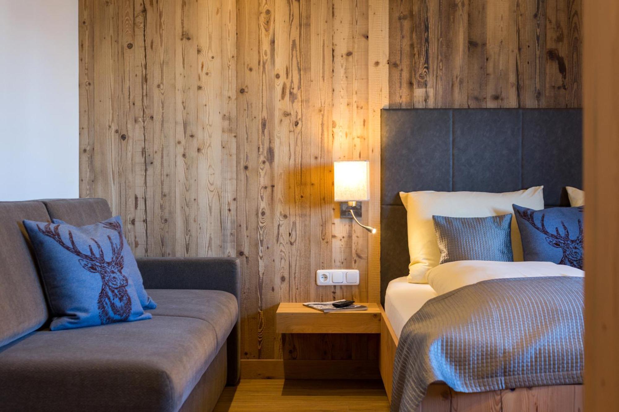 Das Gruenholz Aparthotel Mühlbach am Hochkönig Esterno foto